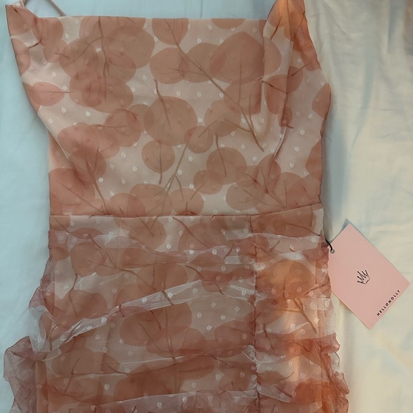 Hello Molly Dress - Picture 2 of 3